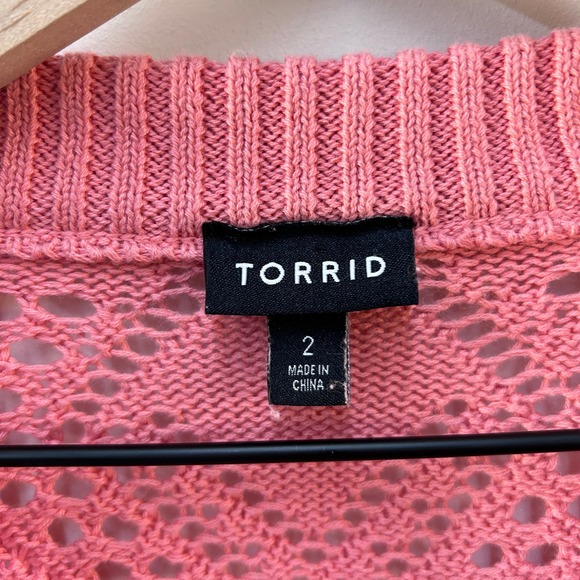 Torrid Pink Crew Neck Sweater with Intricate Knit Design - Picture 6 of 8